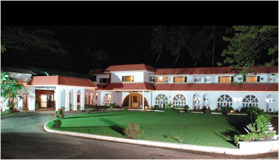 Ats Willingdon Hotel Kochi Kültér fotó