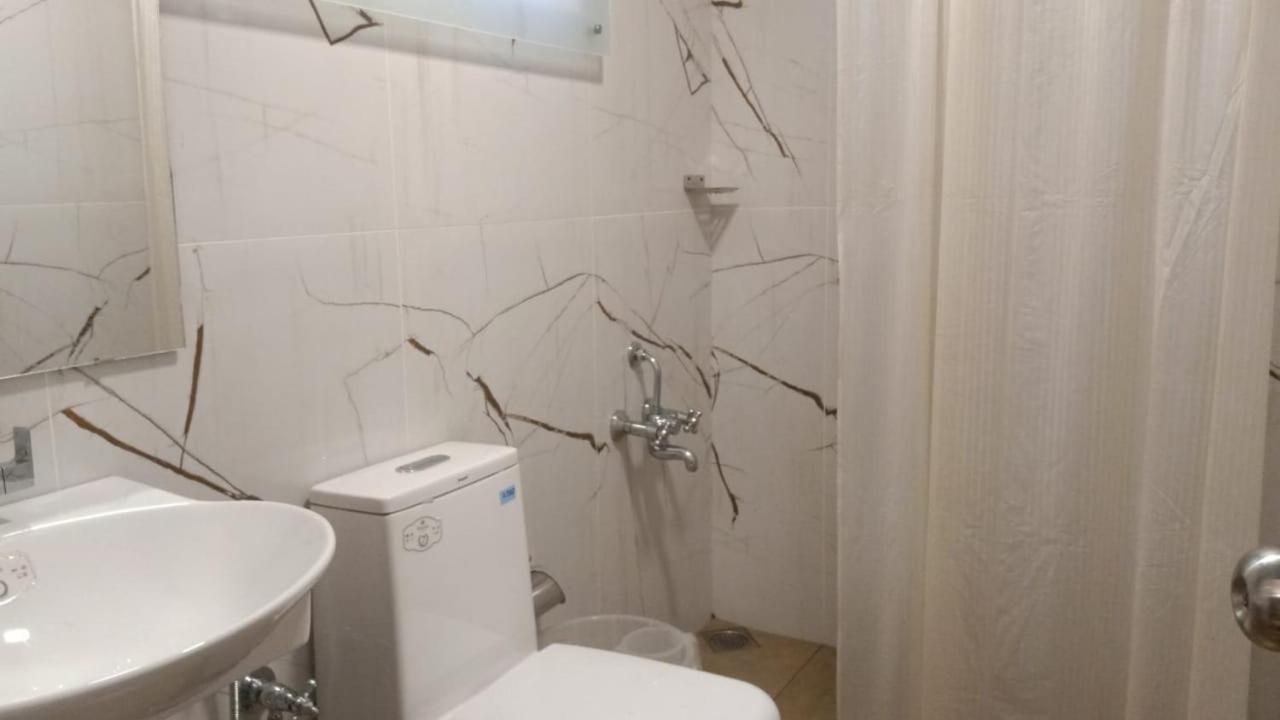 Ats Willingdon Hotel Kochi Kültér fotó