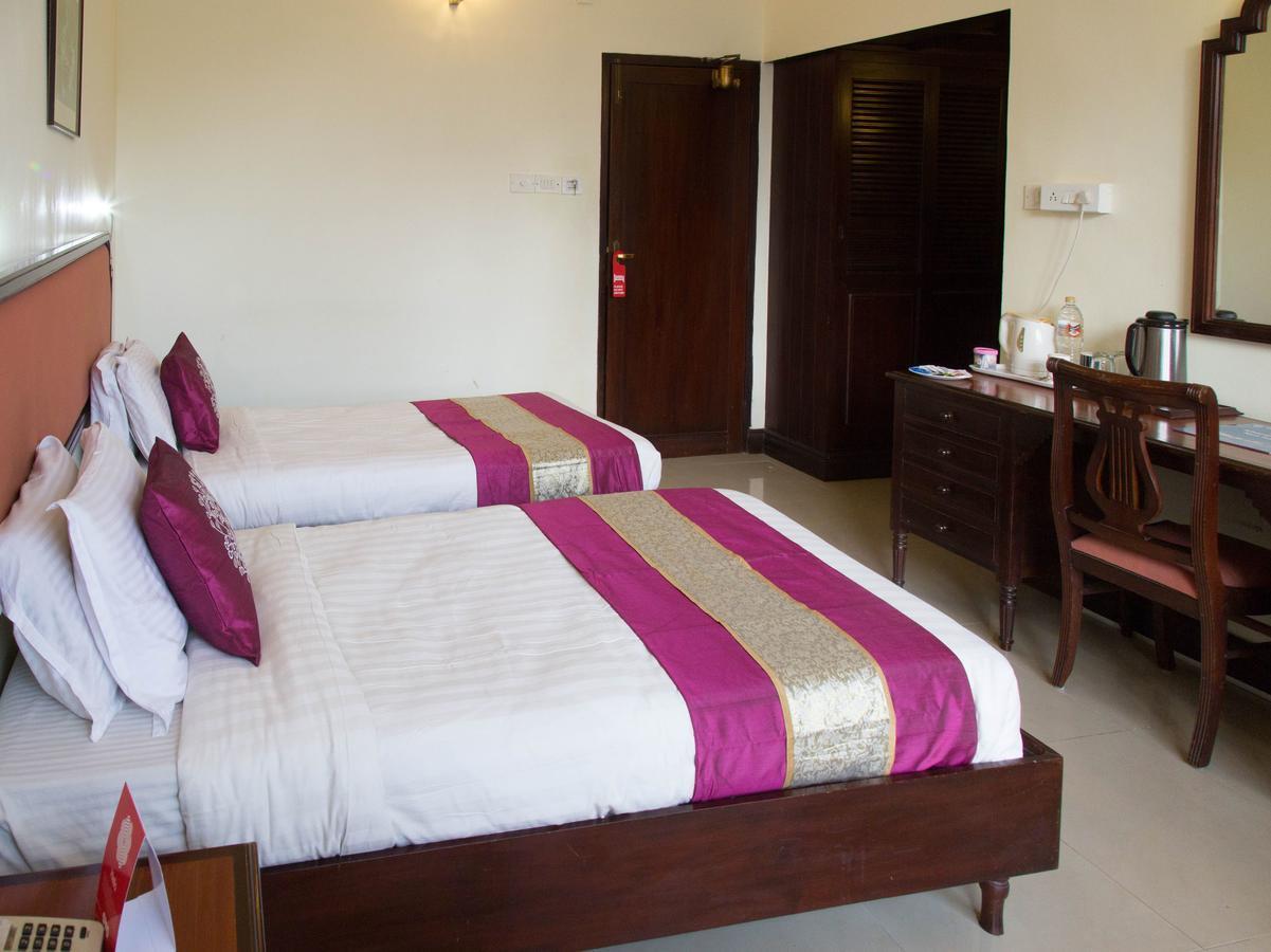 Ats Willingdon Hotel Kochi Kültér fotó
