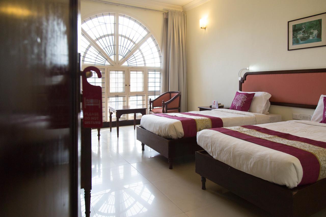Ats Willingdon Hotel Kochi Kültér fotó