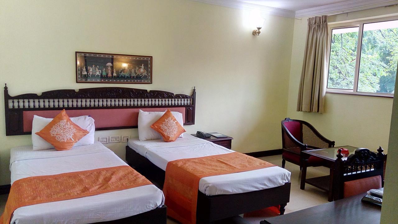 Ats Willingdon Hotel Kochi Kültér fotó