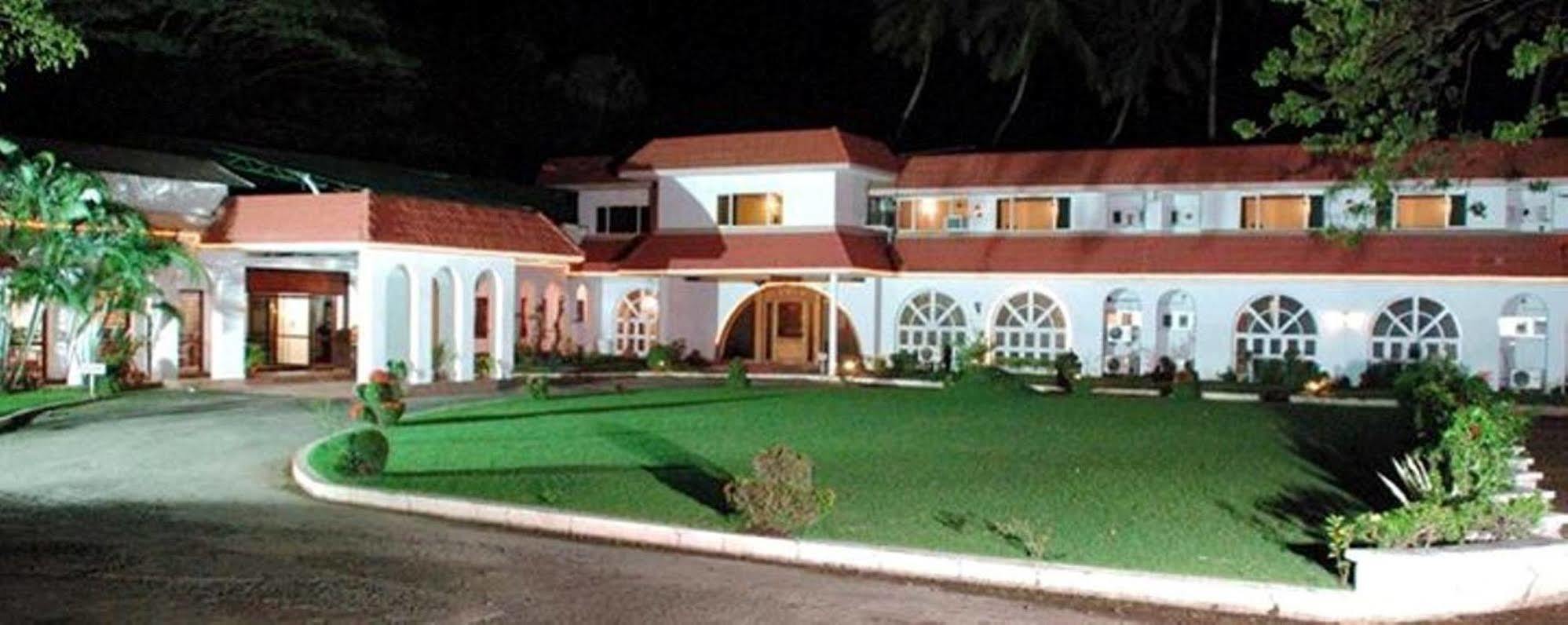 Ats Willingdon Hotel Kochi Kültér fotó