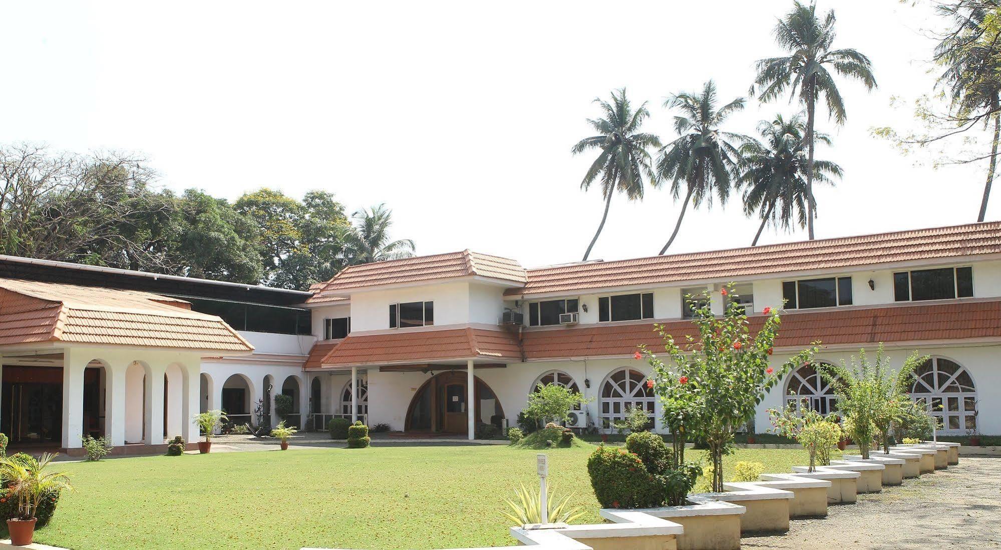 Ats Willingdon Hotel Kochi Kültér fotó